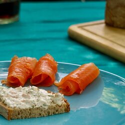 Filet Entier de Truite fumée tranché SANS peau