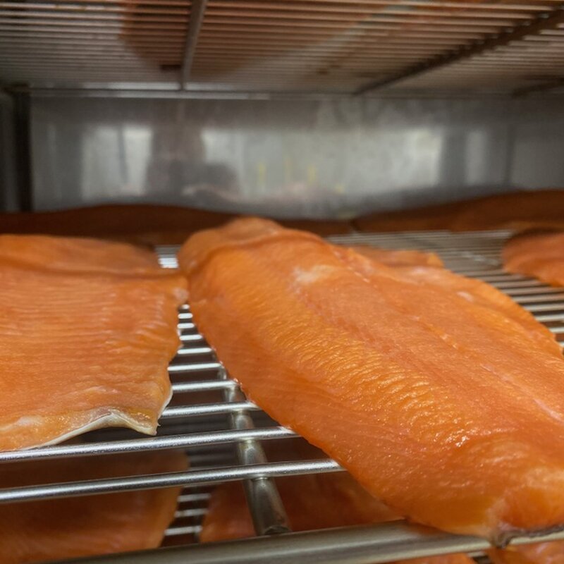 Filet Entier de Truite fumée tranché SANS peau