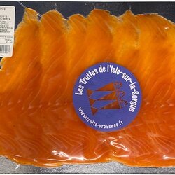 200g environ de Truite fumée tranchée et mise en plaquettes